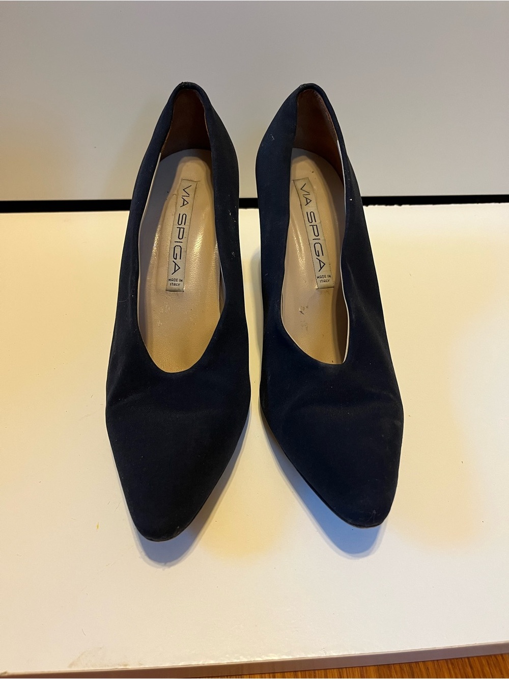 Vintage Via Spiga 1990's Navy Blue Pointed Pumps